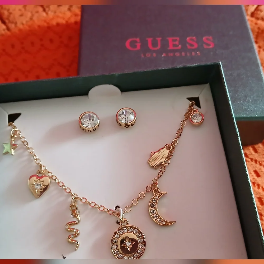 🔥NIB 2pc SET MULTI CHARM PENDANT NECKLACE & EARRINGS & FREE GIFT - Picture 3 of 8
